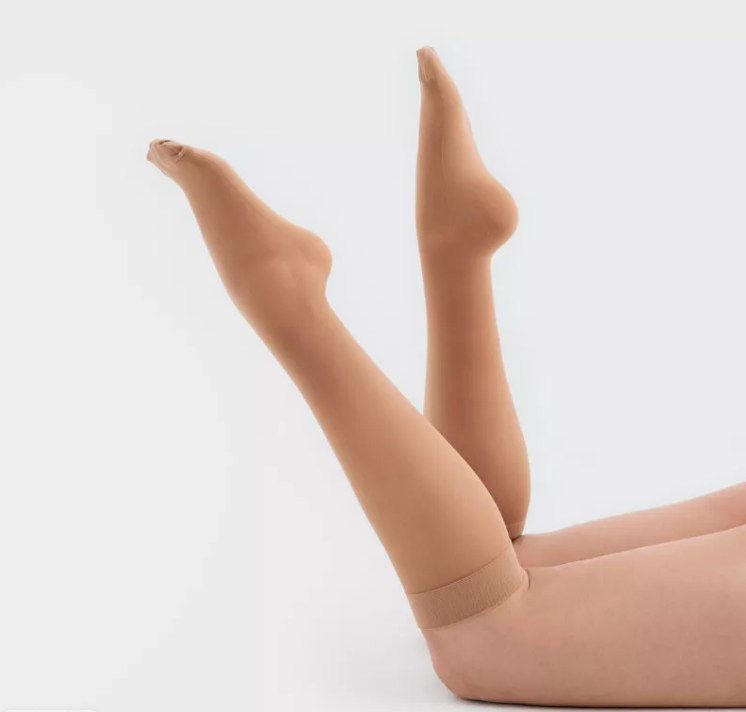 Компрессионные гольфы 2202-AD Bauerfeind, 2 класс купить в OrtoMir24