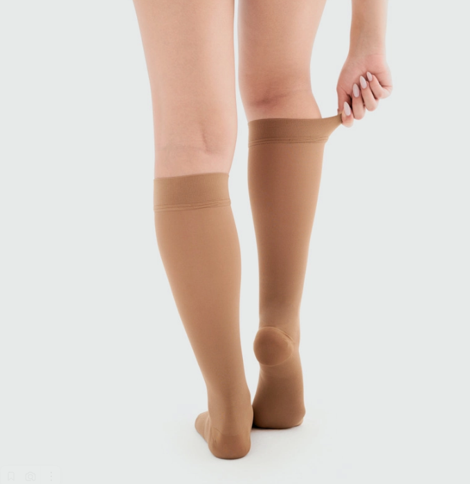 Компрессионные гольфы 2С103 VENOTEKS,  2 класс купить в OrtoMir24