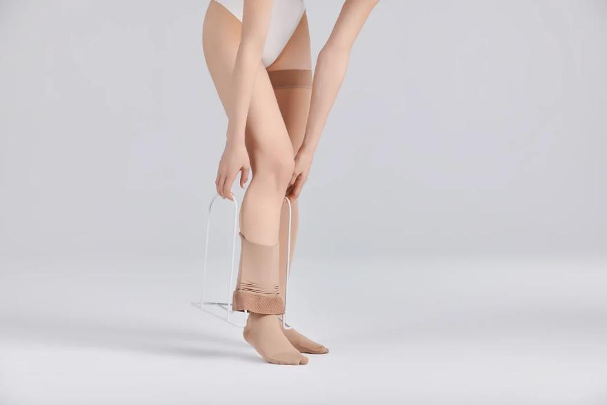 Компрессионные чулки 1P281 VENOTEKS, 1 класс купить в OrtoMir24